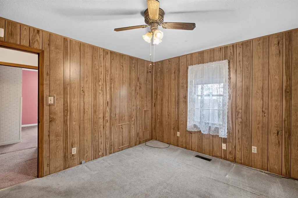 1034 S Vine Street Wichita KS 67213