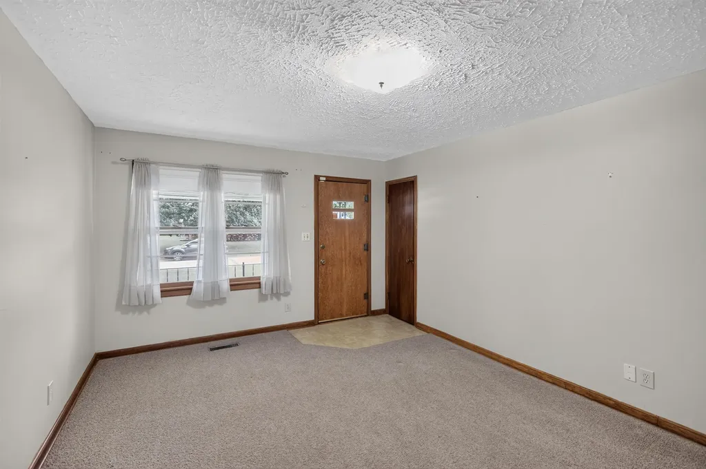 1034 S Vine Street Wichita KS 67213