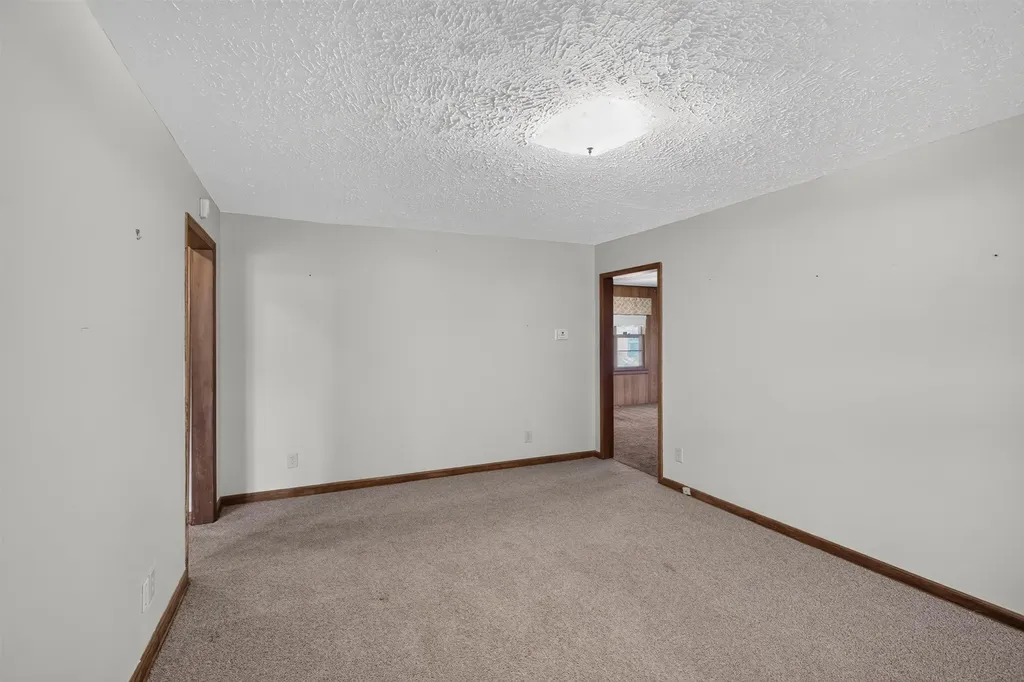 1034 S Vine Street Wichita KS 67213