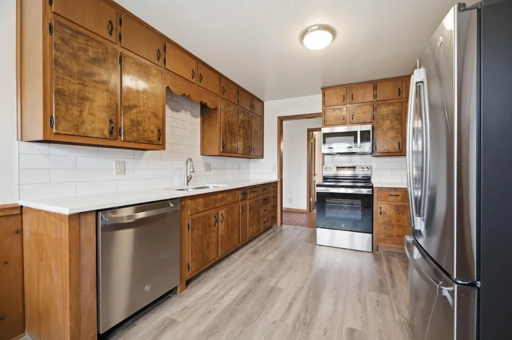 2918 N Vassar Wichita KS 67220