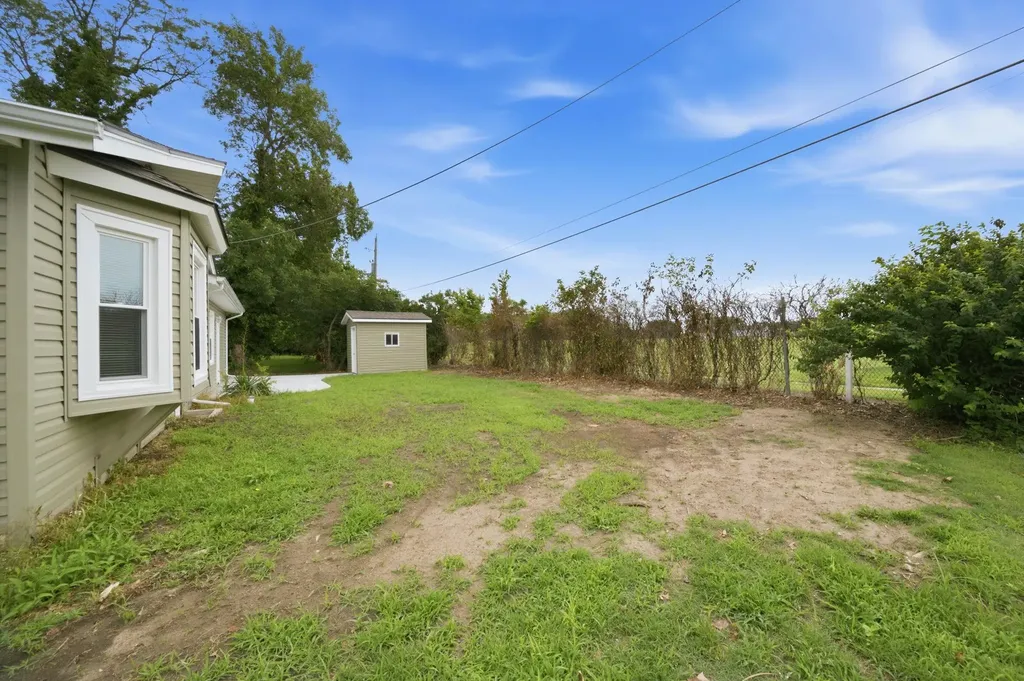 2918 N Vassar Wichita KS 67220
