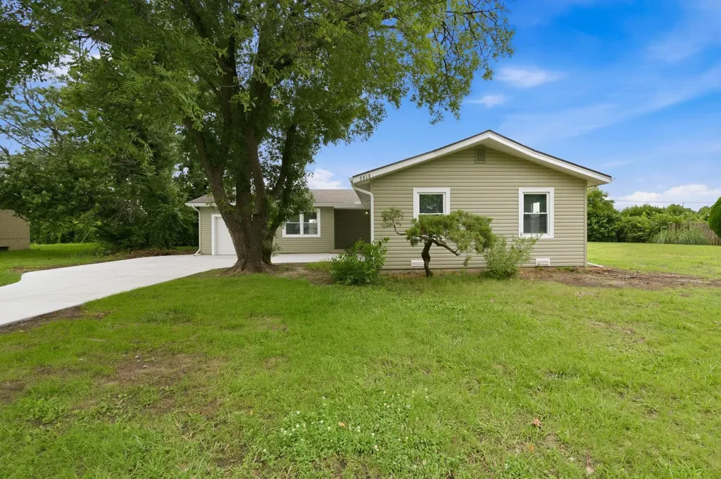 2918 N Vassar Wichita KS 67220