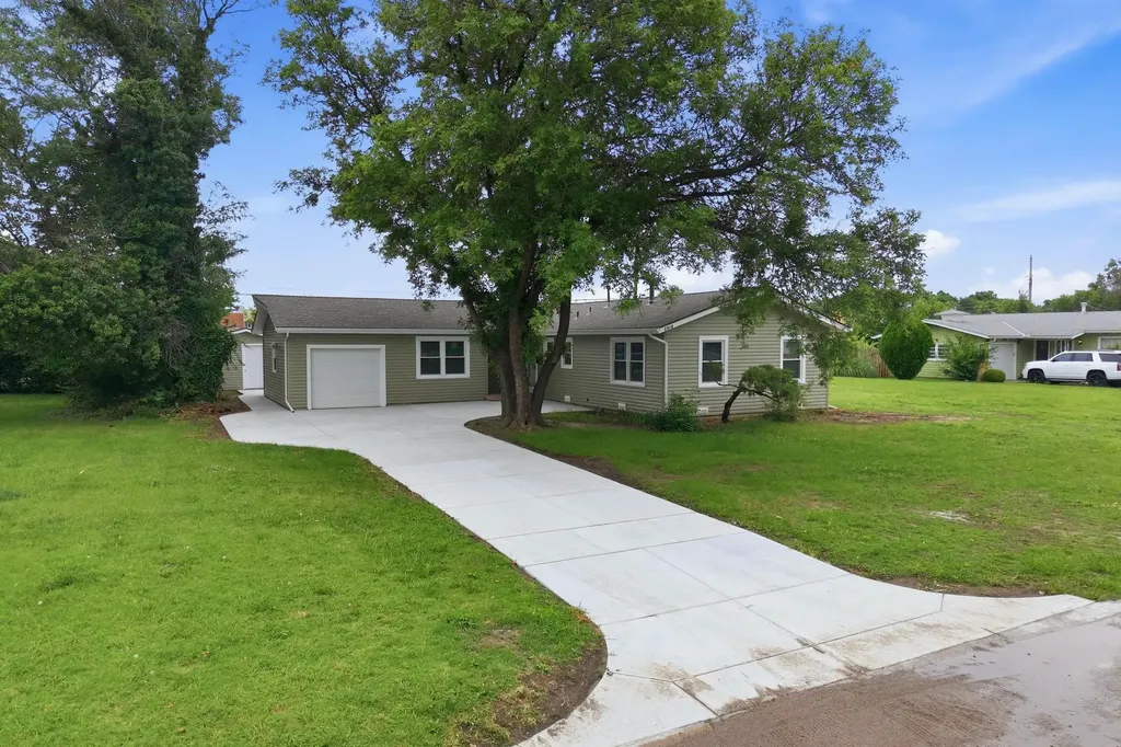 2918 N Vassar Wichita KS 67220