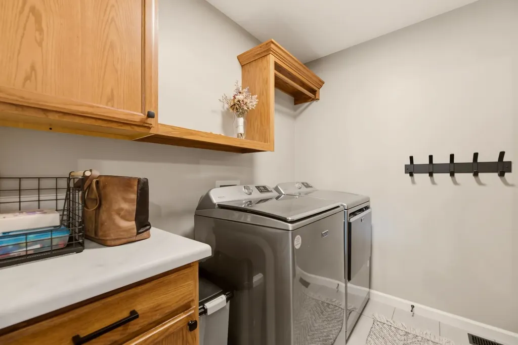 3062 N Wild Rose Court Wichita KS 67205