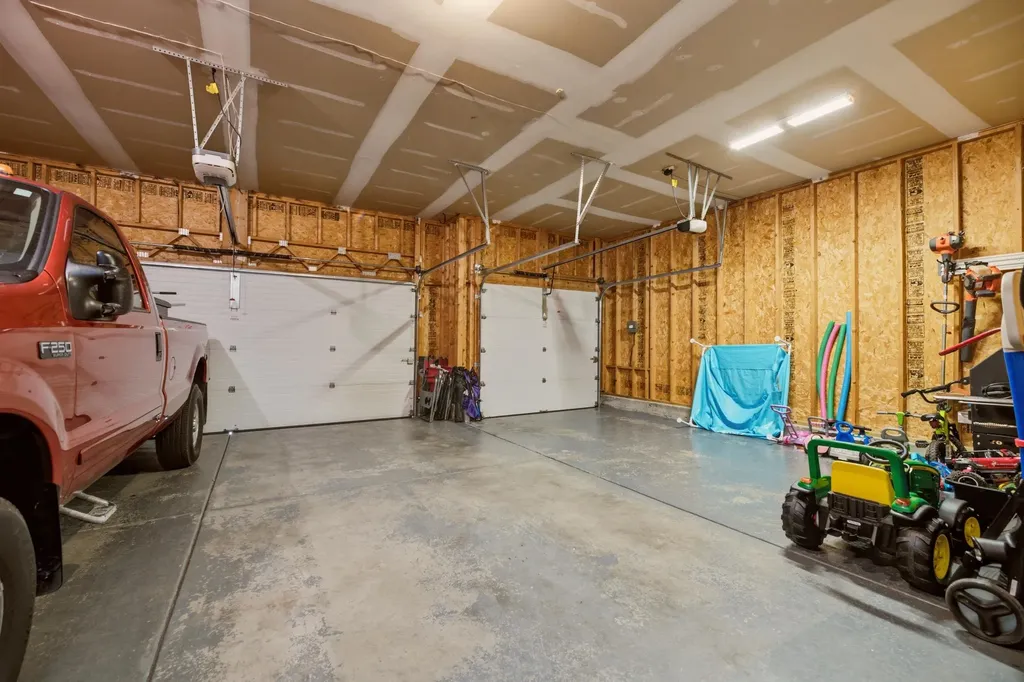 3062 N Wild Rose Court Wichita KS 67205