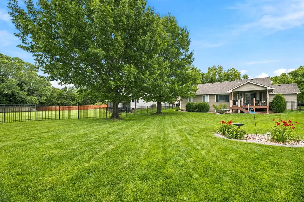 3062 N Wild Rose Court Wichita KS 67205