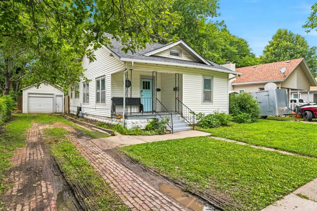 231 N Exposition Avenue Wichita KS 67203