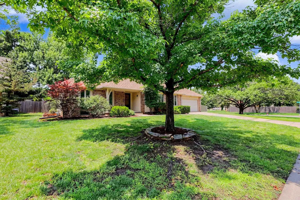 7511 E 24th Court N Wichita KS 67226