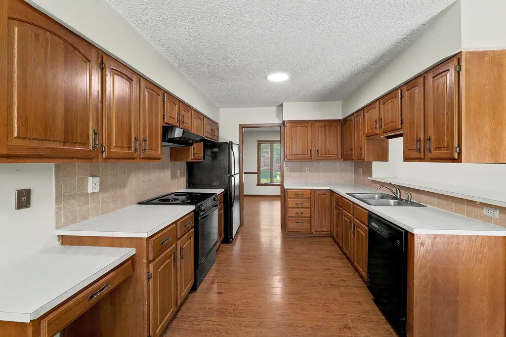 7511 E 24th Court N Wichita KS 67226