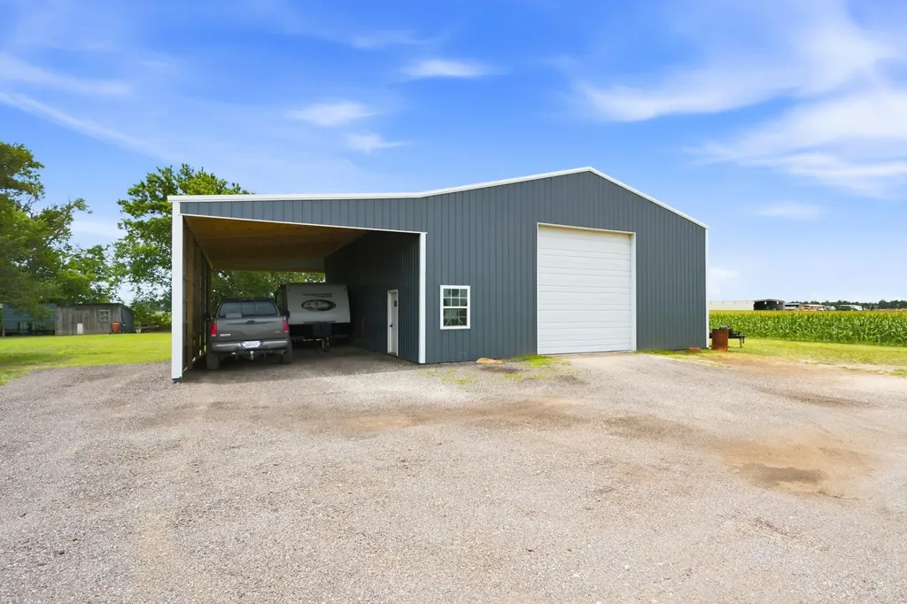 5632 SW 84th Sedgwick KS 67135