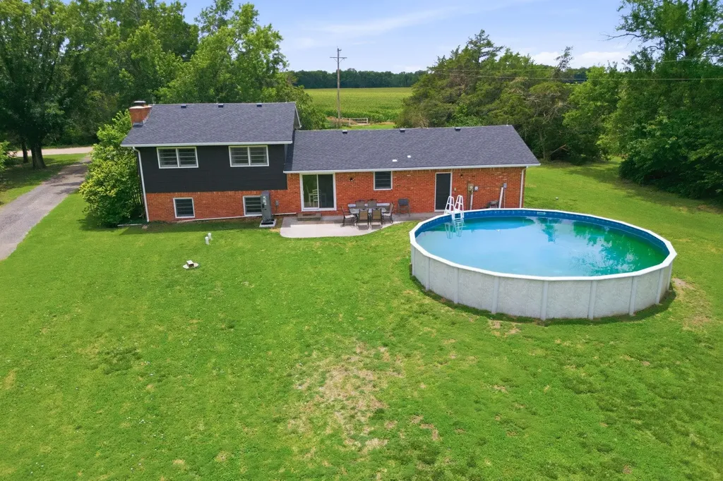 5632 SW 84th Sedgwick KS 67135