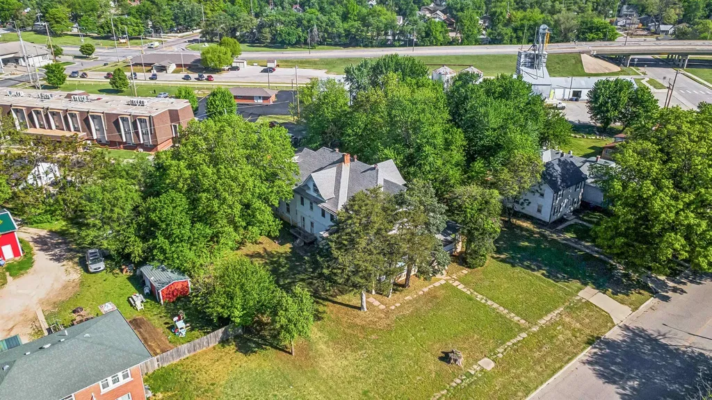 619 N Santa Fe Augusta KS 67010-0000