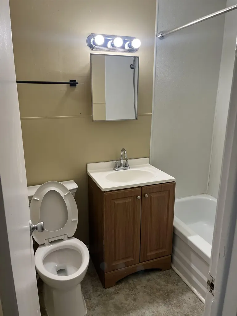 1301 N Piatt Wichita KS 67214