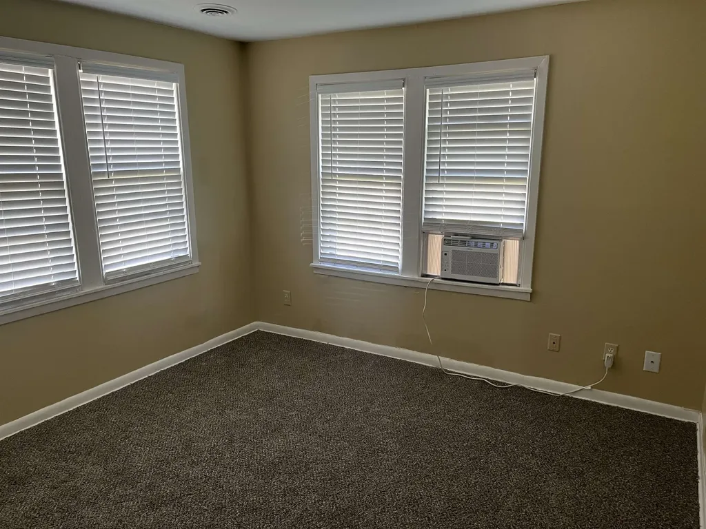 1301 N Piatt Wichita KS 67214
