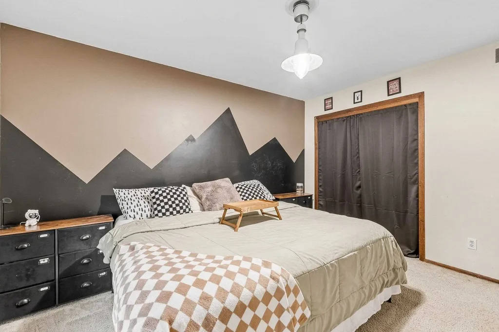 1153 S Burrus Wichita KS 67207