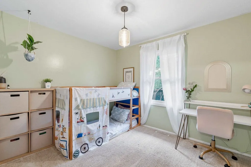 1153 S Burrus Wichita KS 67207
