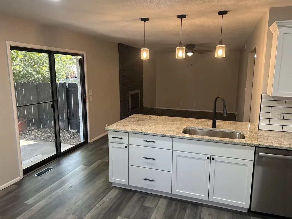 1300 S Fieldcrest Wichita KS 67209