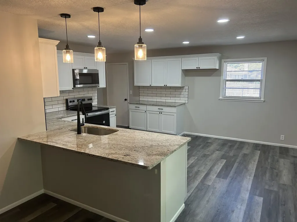 1300 S Fieldcrest Wichita KS 67209