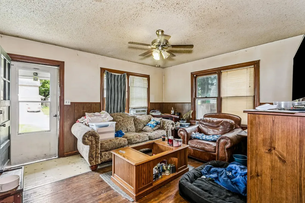 1108-1110 N Ada Augusta KS 67010-0000