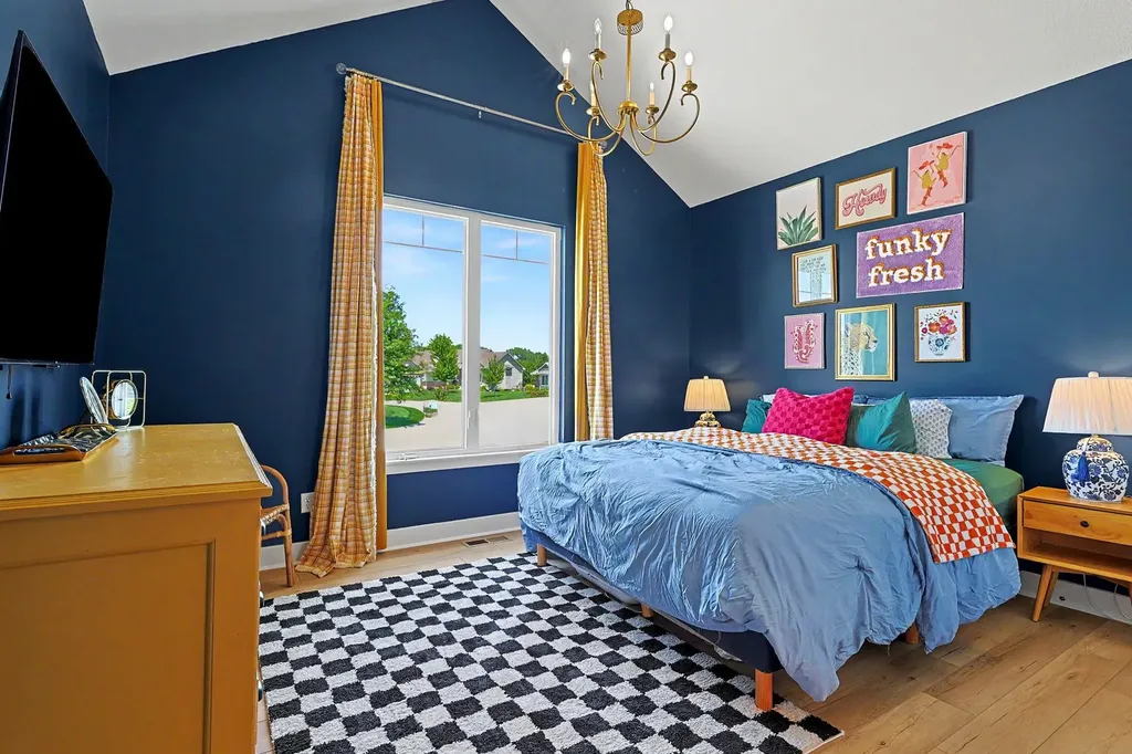 104 N Kennedy Wichita KS 67235