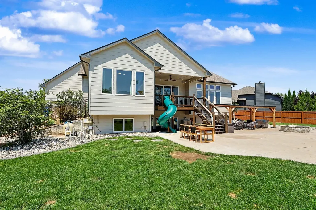 104 N Kennedy Wichita KS 67235