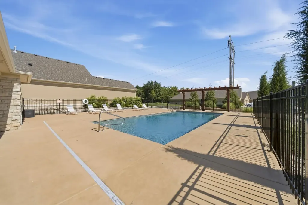 1013 E Waters Edge Street Derby KS 67037