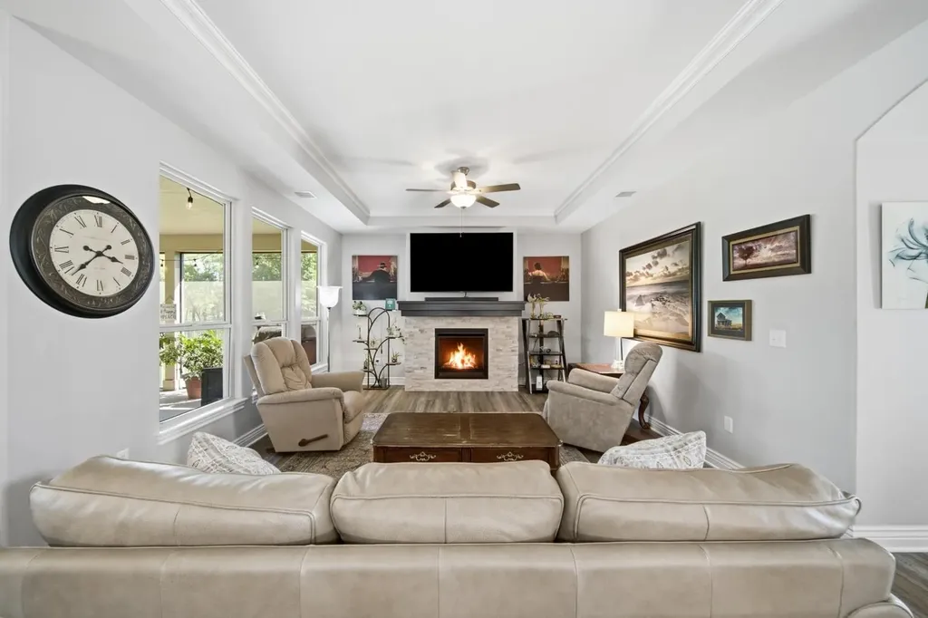 1013 E Waters Edge Street Derby KS 67037