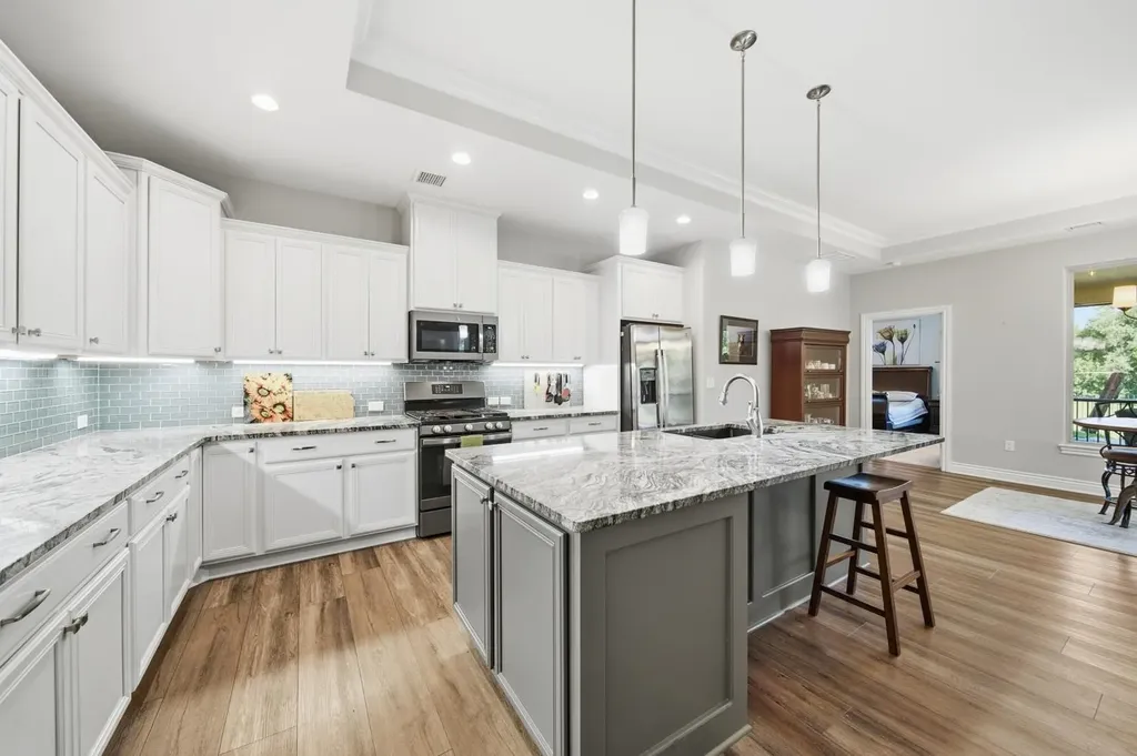 1013 E Waters Edge Street Derby KS 67037