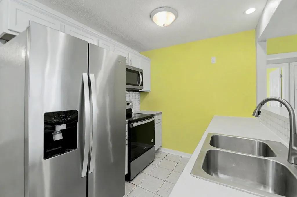 2154 S Seneca Street Wichita KS 67213
