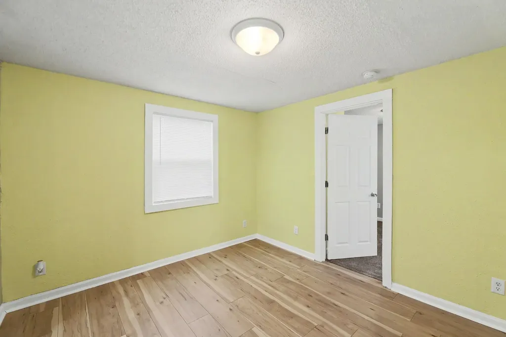 2154 S Seneca Street Wichita KS 67213