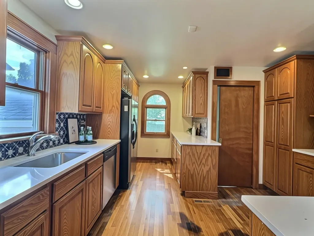 327 S Clifton Wichita KS 67218