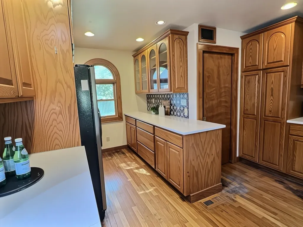 327 S Clifton Wichita KS 67218