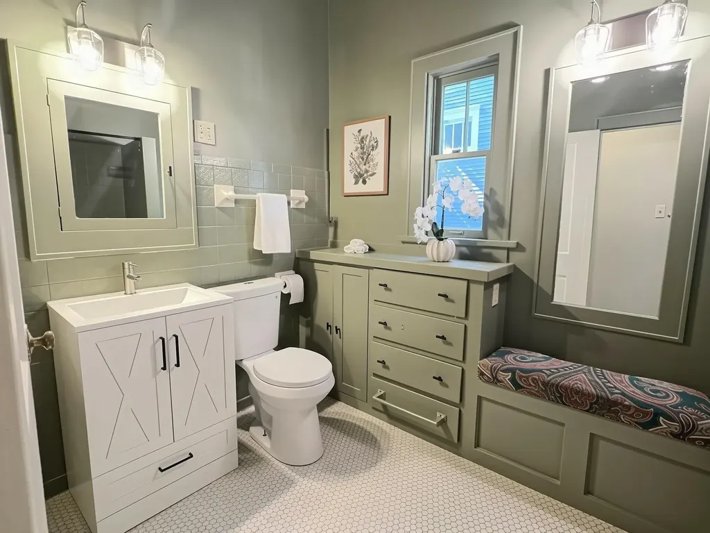 327 S Clifton Wichita KS 67218