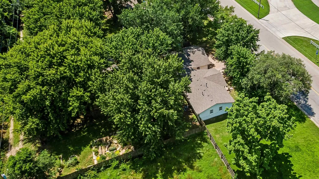 1220 N Money Avenue Augusta KS 67010