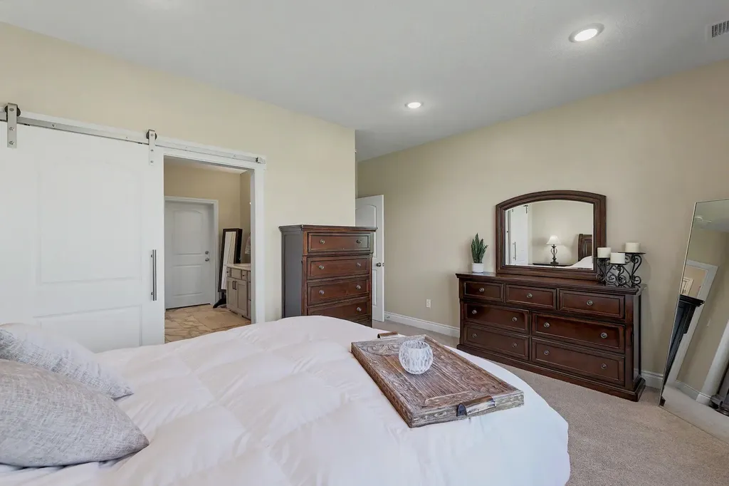 217 N Heritage Road Wellington KS 67152