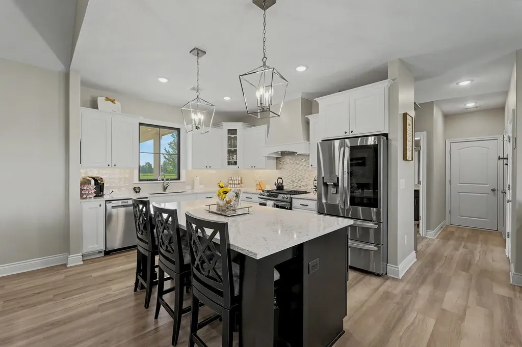 217 N Heritage Road Wellington KS 67152