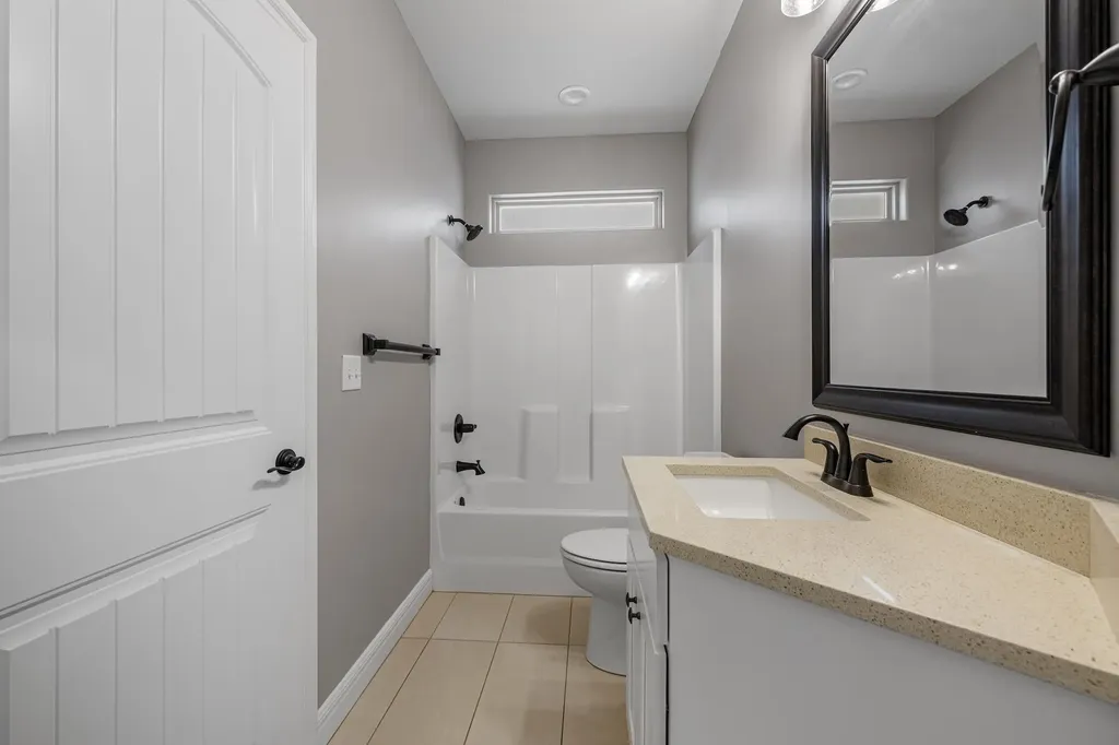 13724 W Montecito Lane Wichita KS 67235-3452