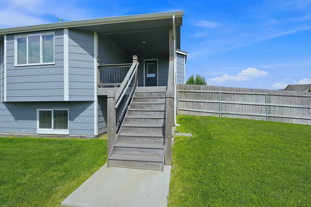 5279 N Pebblecreek Street Wichita KS 67226