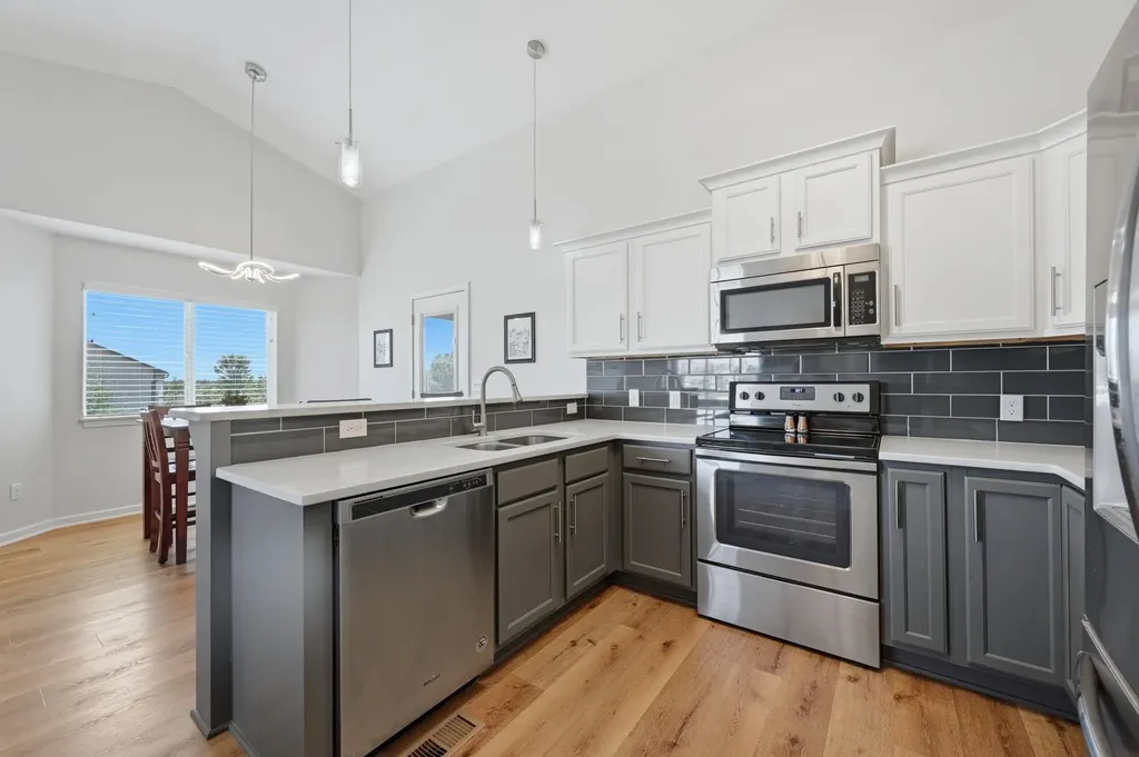 5279 N Pebblecreek Street Wichita KS 67226