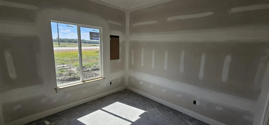 1629 Midway Court Valley Center KS 67147