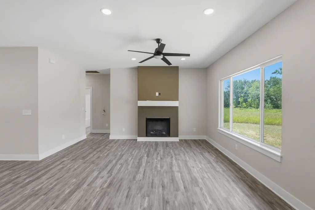 635 S Arbor Valley Way Valley Center KS 67147