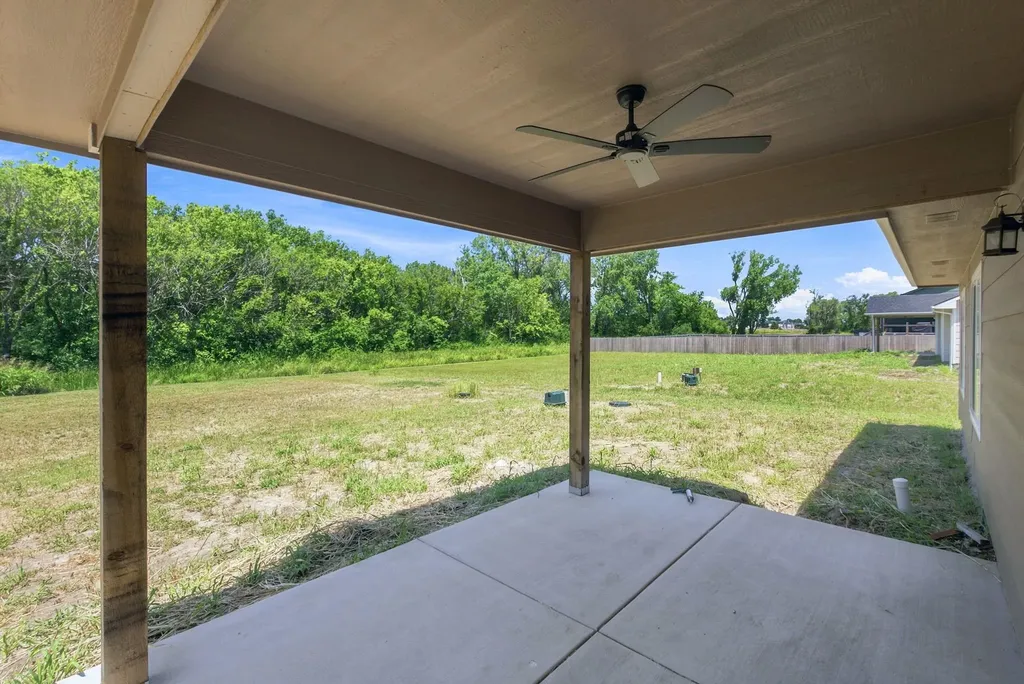 635 S Arbor Valley Way Valley Center KS 67147