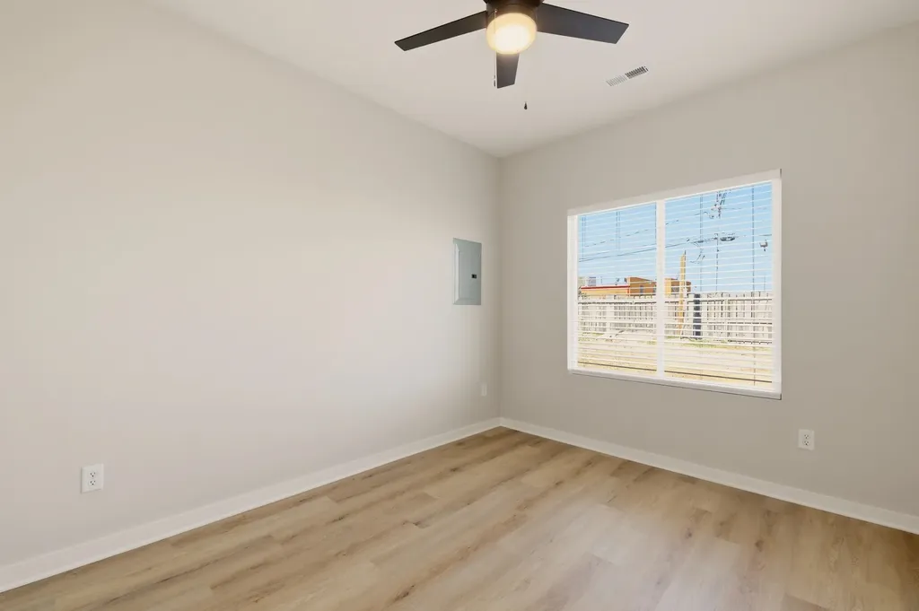 1327 N Holyoke Wichita KS 67208