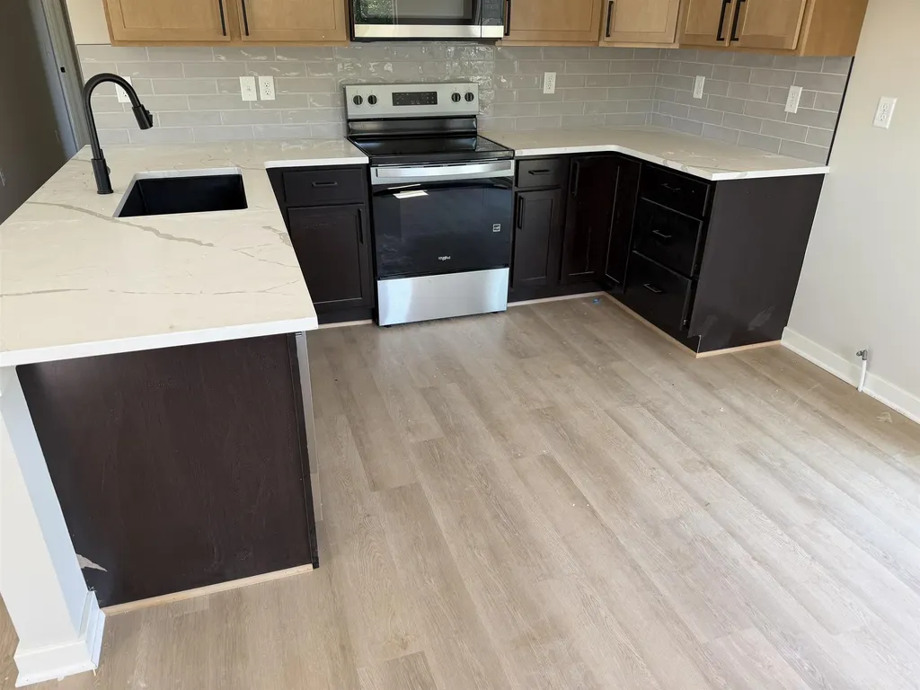 1327 N Holyoke Wichita KS 67208