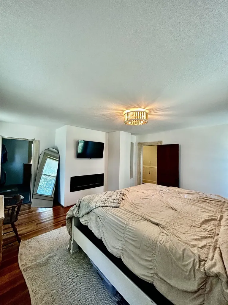 1408 N Meridian Peck KS 67120
