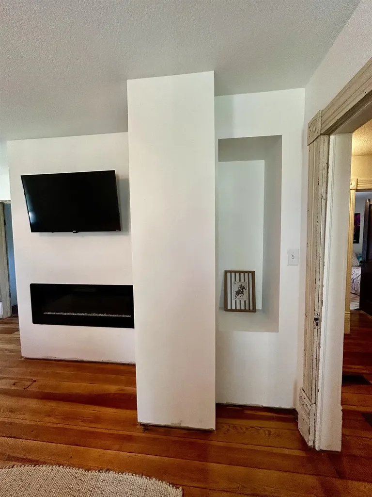 1408 N Meridian Peck KS 67120