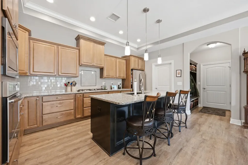 937 E Clearlake Derby KS 67037
