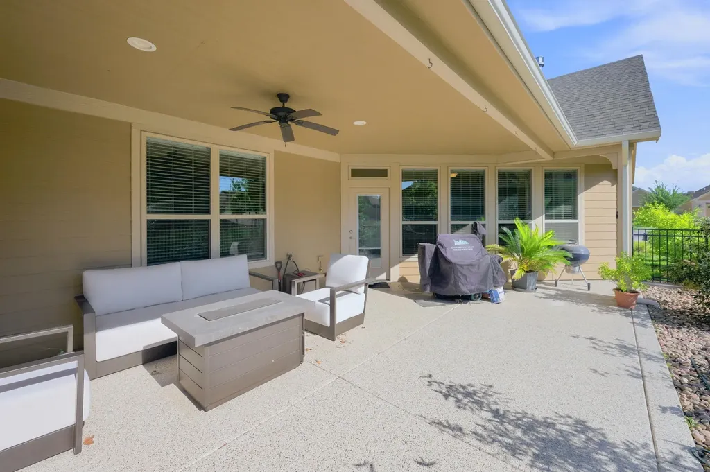 937 E Clearlake Derby KS 67037