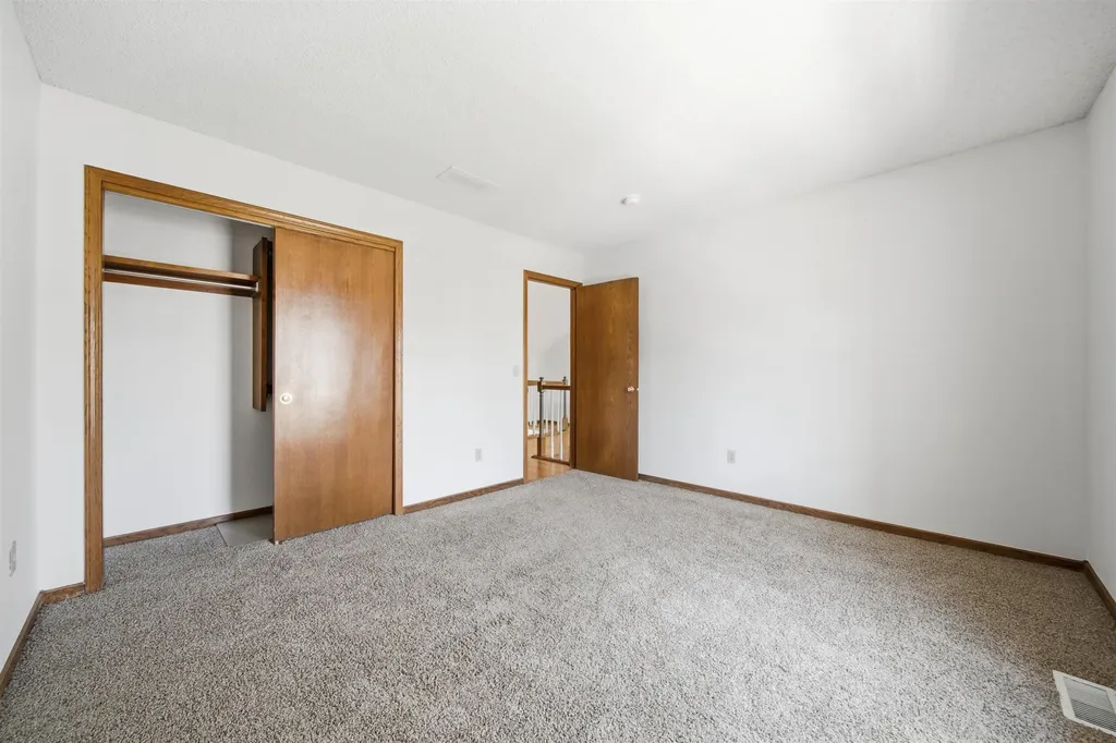8018 E Woodspring Way Wichita KS 67226