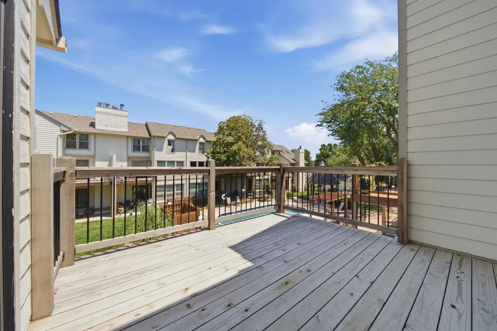 8018 E Woodspring Way Wichita KS 67226